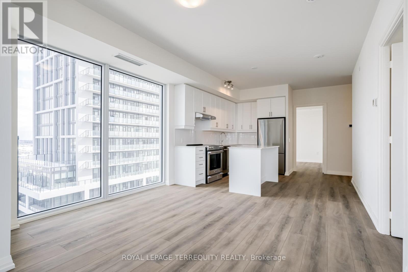 811 - 27 Korda Gate, Vaughan (Concord), Ontario  L4K 0P6 - Photo 7 - N12883580