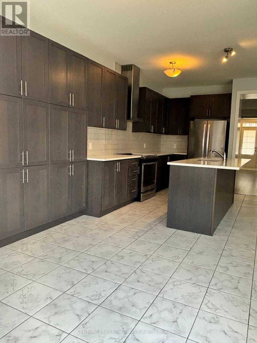 4 Snap Dragon Trail, East Gwillimbury, Ontario  L9N 0S9 - Photo 5 - N12883596