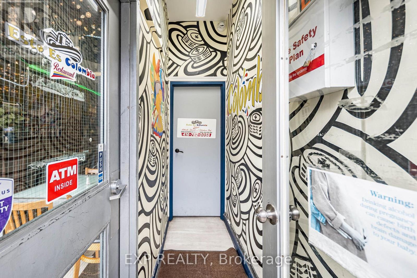 2848 Dufferin Street, Toronto, Ontario  M6B 3S3 - Photo 17 - W12883558