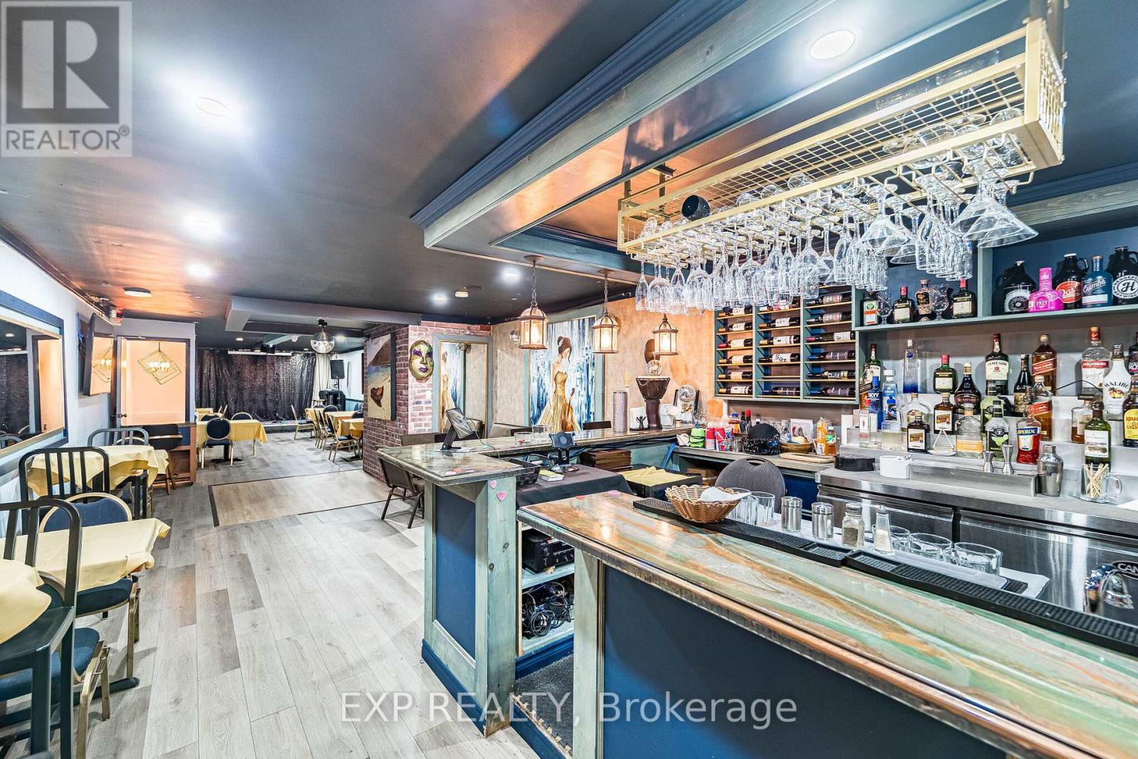 2848 Dufferin Street, Toronto, Ontario  M6B 3S3 - Photo 8 - W12883558