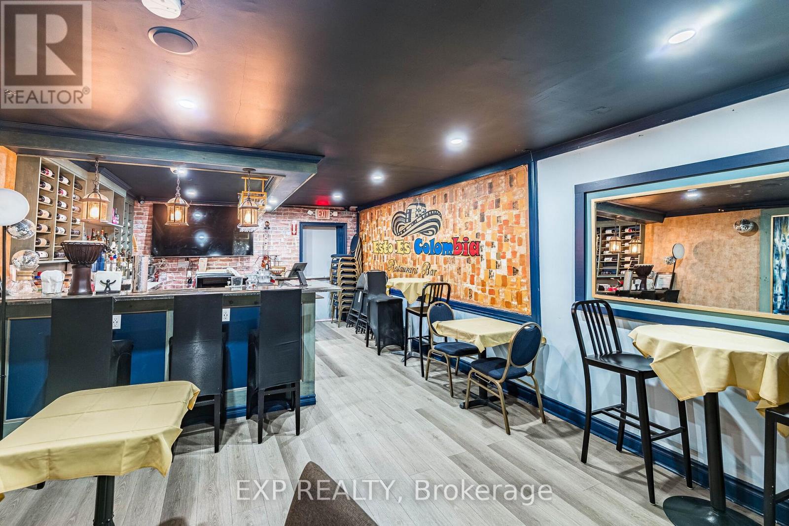 2848 Dufferin Street, Toronto, Ontario  M6B 3S3 - Photo 9 - W12883558