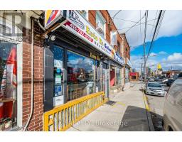 2848 DUFFERIN STREET, Toronto, Ontario