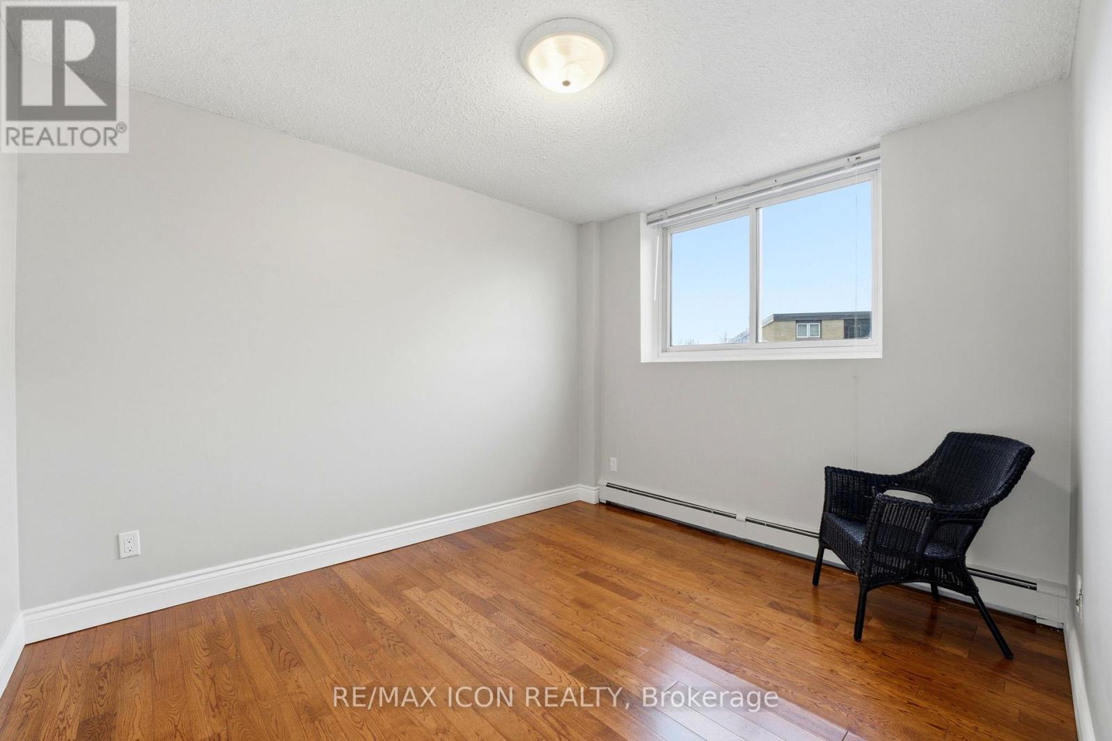 206 - 944 Caledonian View, Cambridge, Ontario  N3H 1A5 - Photo 14 - X12883552