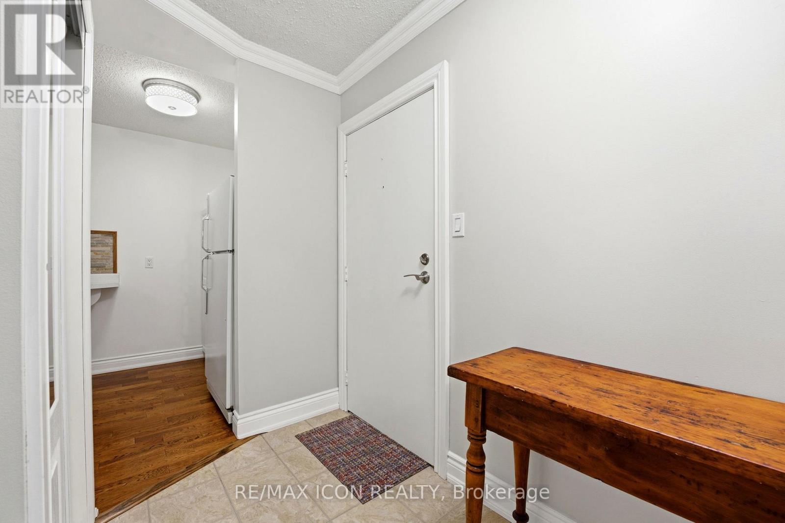 206 - 944 Caledonian View, Cambridge, Ontario  N3H 1A5 - Photo 3 - X12883552
