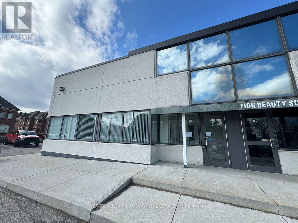 11 - 15 WEST PEARCE STREET, Richmond Hill, Ontario