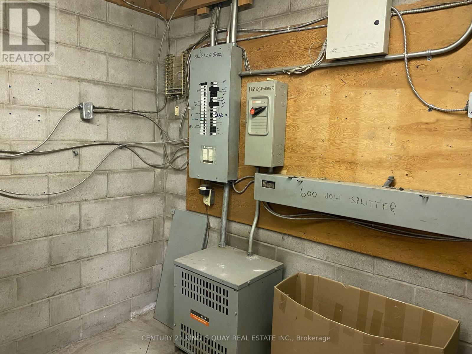 11 - 15 West Pearce Street, Richmond Hill, Ontario  L4B 1E3 - Photo 24 - N12882550