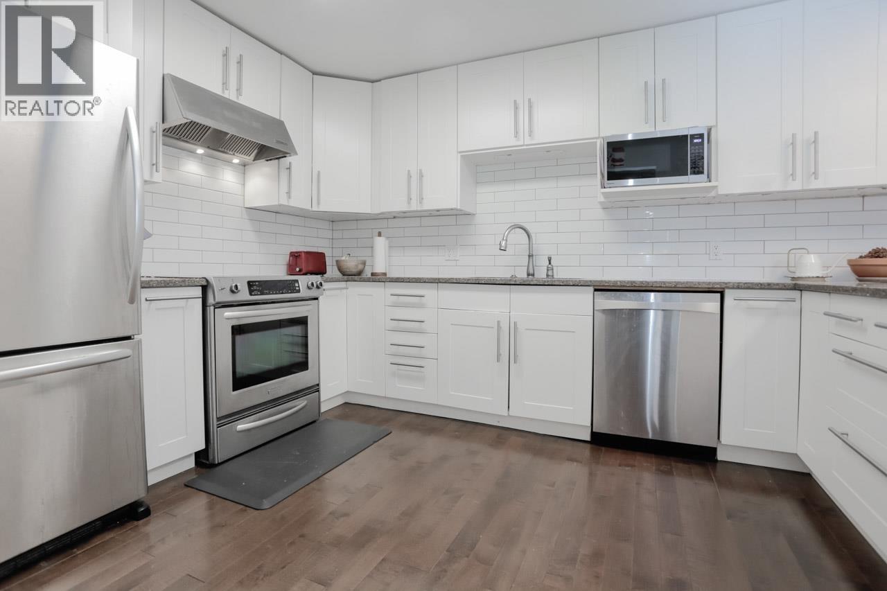 221 1215 Lansdowne Drive, Coquitlam, British Columbia  V3E 2P6 - Photo 6 - R3099789