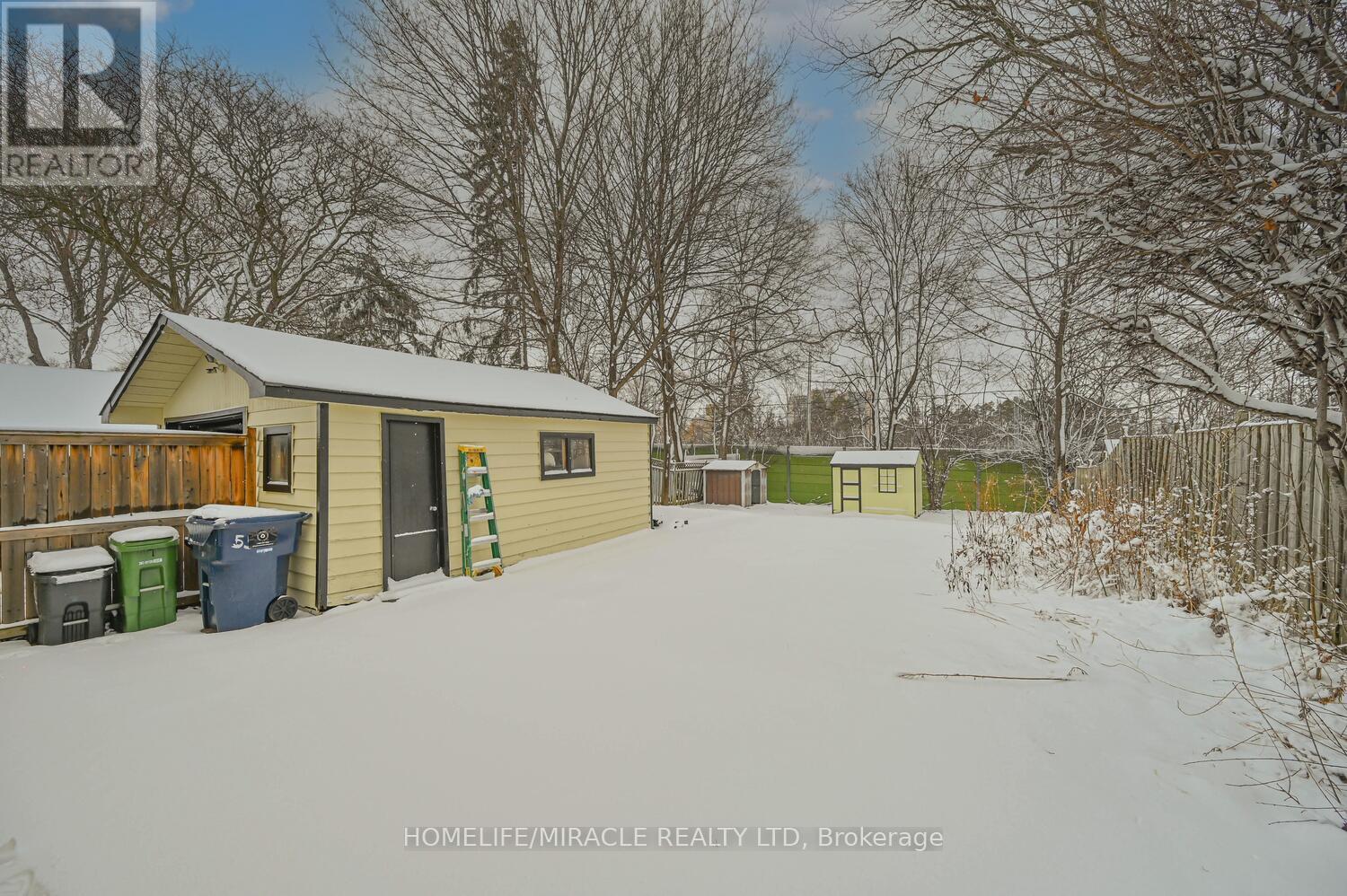 55 Taysham Crescent, Toronto (Thistletown-Beaumonde Heights), Ontario  M9V 1X1 - Photo 48 - W12882274