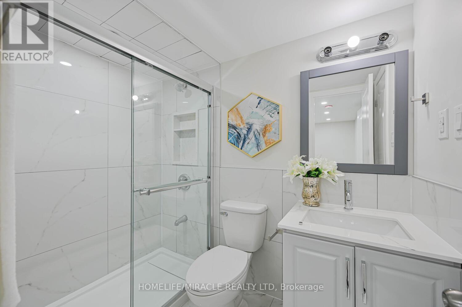 55 Taysham Crescent, Toronto (Thistletown-Beaumonde Heights), Ontario  M9V 1X1 - Photo 41 - W12882274