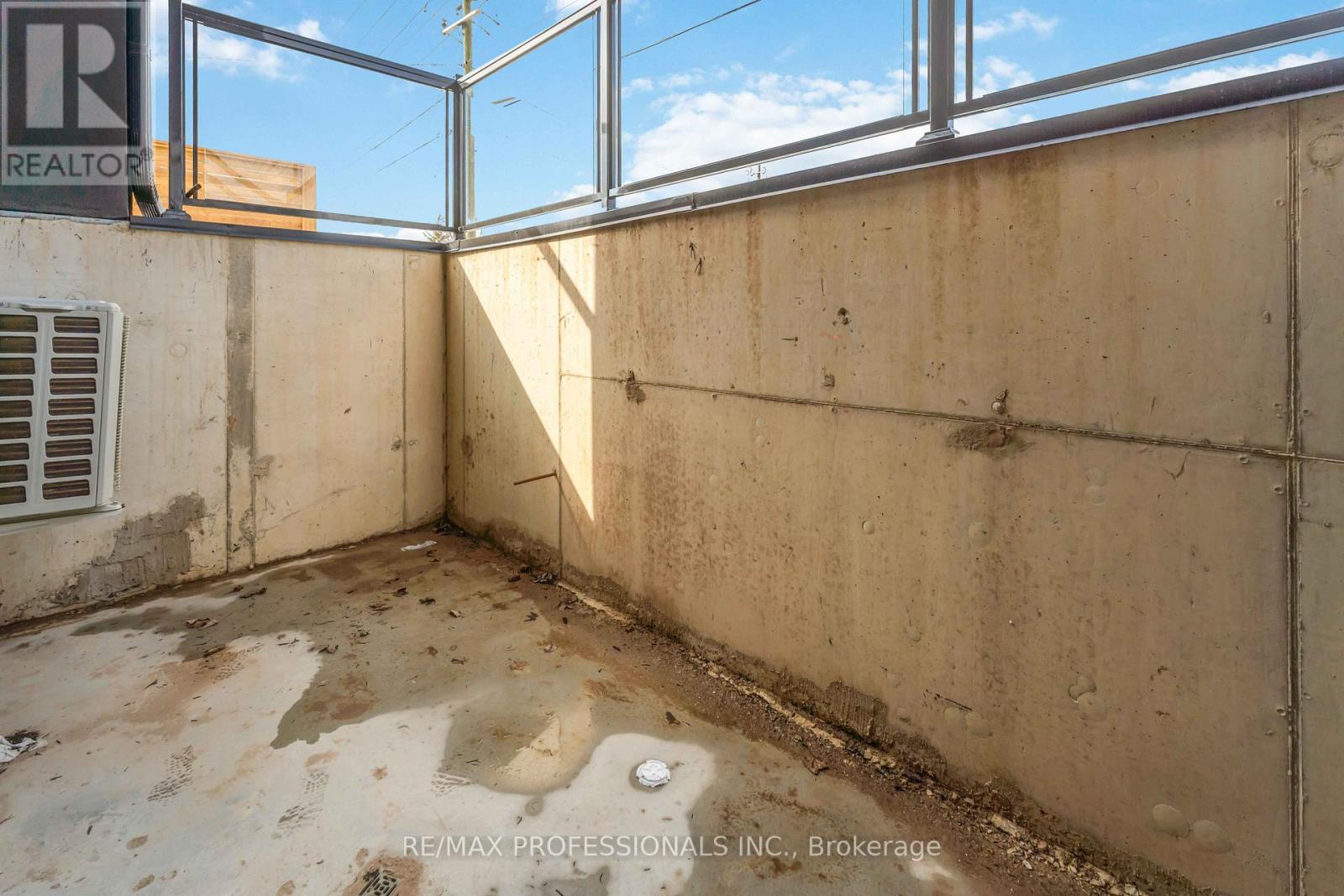 106 - 7277 Wilson Crescent, Niagara Falls, Ontario  L2G 4R8 - Photo 25 - X12750874