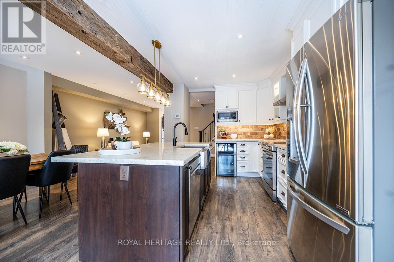 92 Zachary Place, Whitby, Ontario  L1M 1E2 - Photo 6 - E12883616