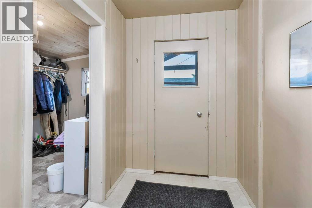 4152 47 Avenue, Rocky Mountain House, Alberta  T4T 1C8 - Photo 5 - A2259425