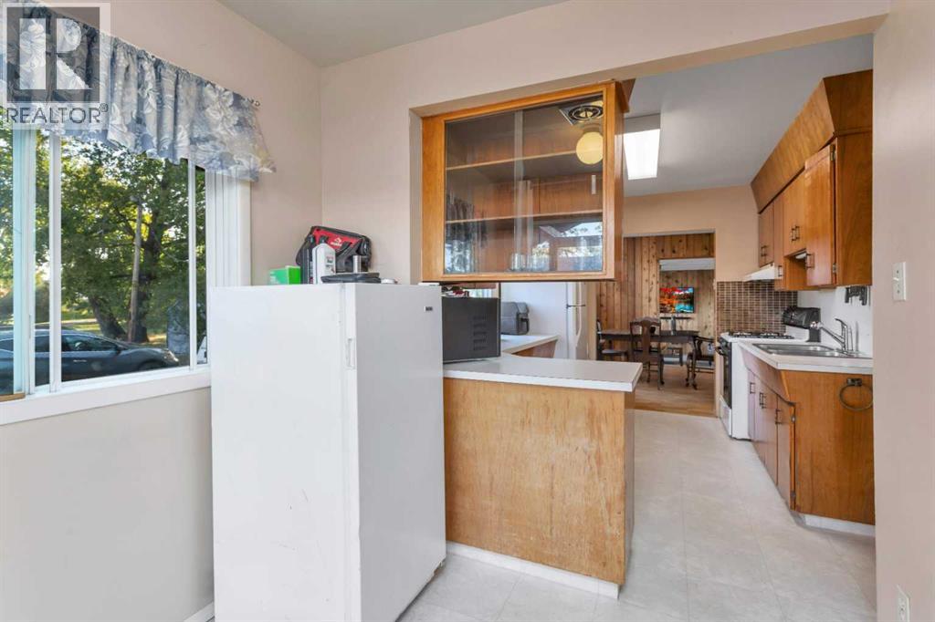 4152 47 Avenue, Rocky Mountain House, Alberta  T4T 1C8 - Photo 8 - A2259425