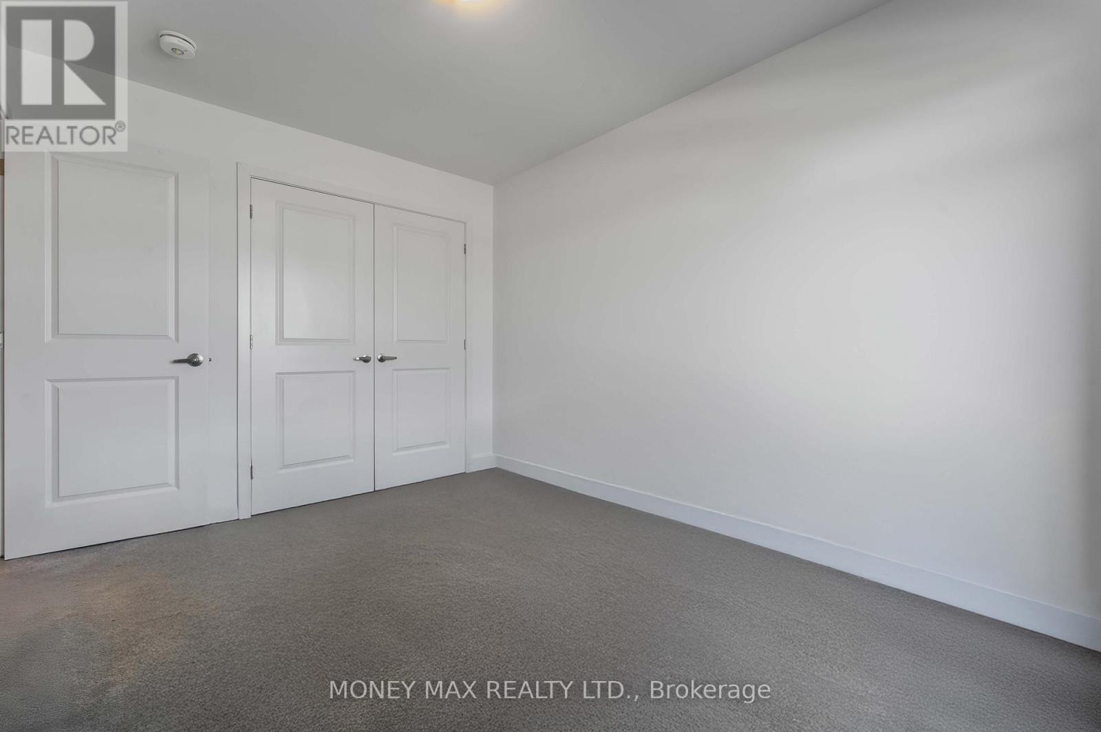 623 Knotridge Street, Ottawa, Ontario  K1W 0C7 - Photo 15 - X12883660