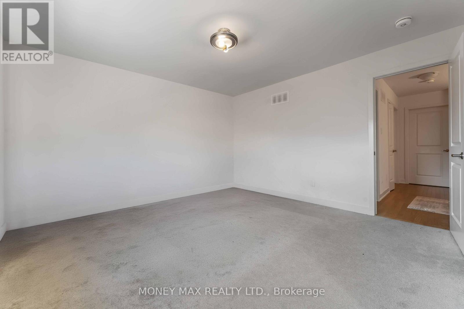 623 Knotridge Street, Ottawa, Ontario  K1W 0C7 - Photo 18 - X12883660