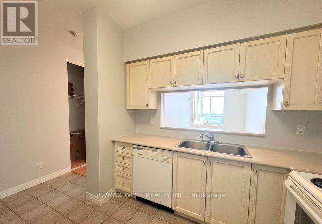 Ph7 - 1700 Eglinton Avenue E, Toronto, Ontario  M4A 2Z4 - Photo 4 - C12883630