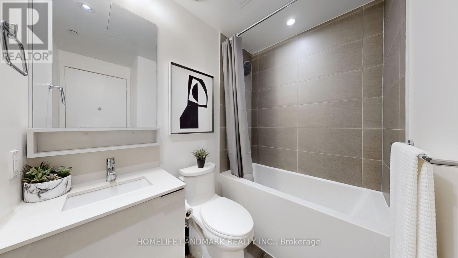 5011 - 950 Portage Parkway, Vaughan, Ontario  L4K 0J7 - Photo 15 - N12883622