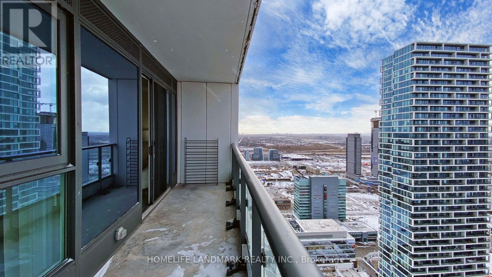 5011 - 950 Portage Parkway, Vaughan, Ontario  L4K 0J7 - Photo 21 - N12883622