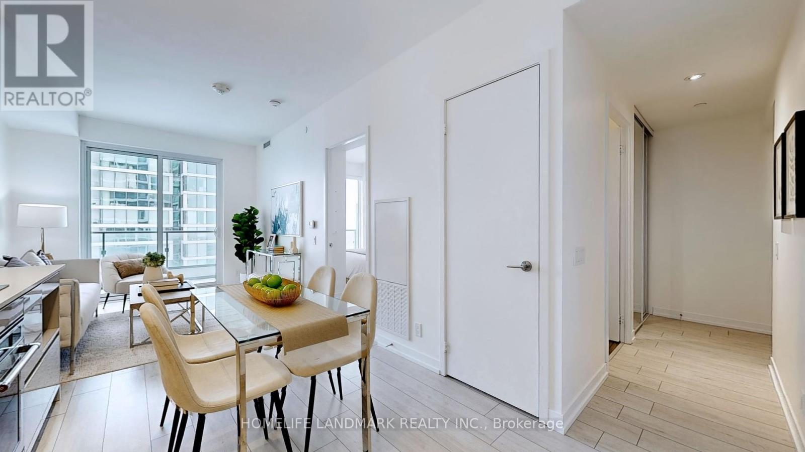 5011 - 950 Portage Parkway, Vaughan, Ontario  L4K 0J7 - Photo 9 - N12883622