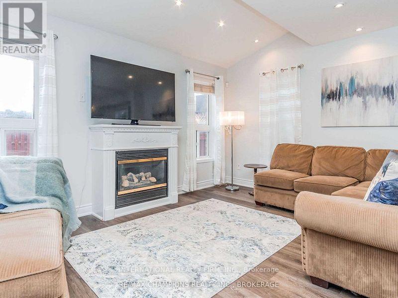 49 Convoy Crescent, Vaughan, Ontario  L6A 3H3 - Photo 16 - N12883652