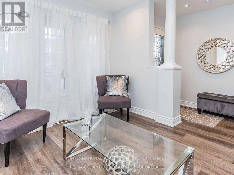 49 Convoy Crescent, Vaughan, Ontario  L6A 3H3 - Photo 7 - N12883652