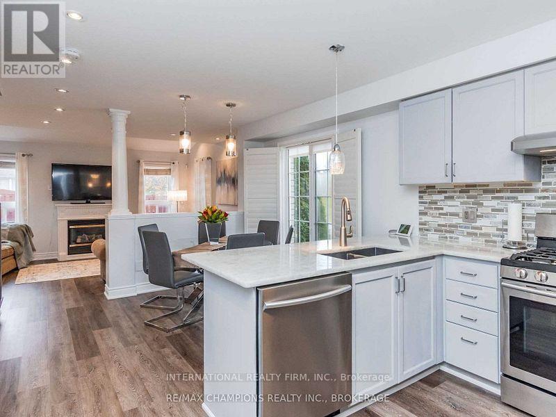 49 Convoy Crescent, Vaughan, Ontario  L6A 3H3 - Photo 9 - N12883652