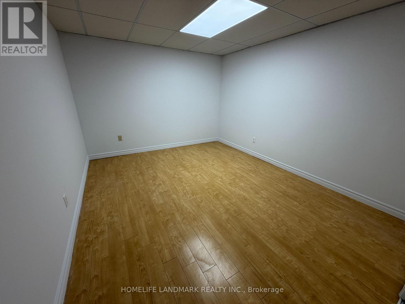 Lower - 874 Sparrow Road, Newmarket, Ontario  L3Y 5P9 - Photo 10 - N12883656