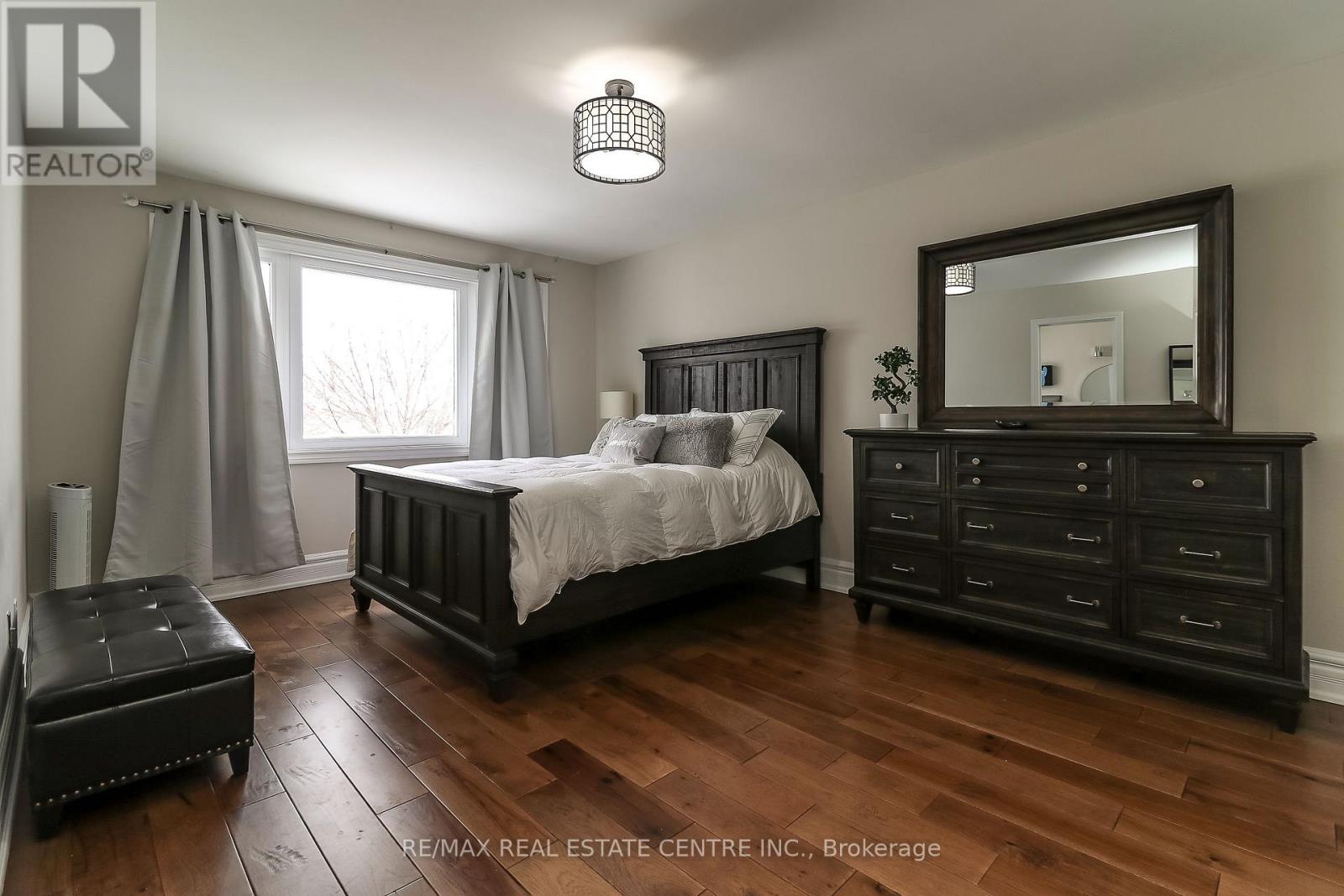 39 Cardinal Street, Barrie, Ontario  L4M 6C9 - Photo 28 - S12883664