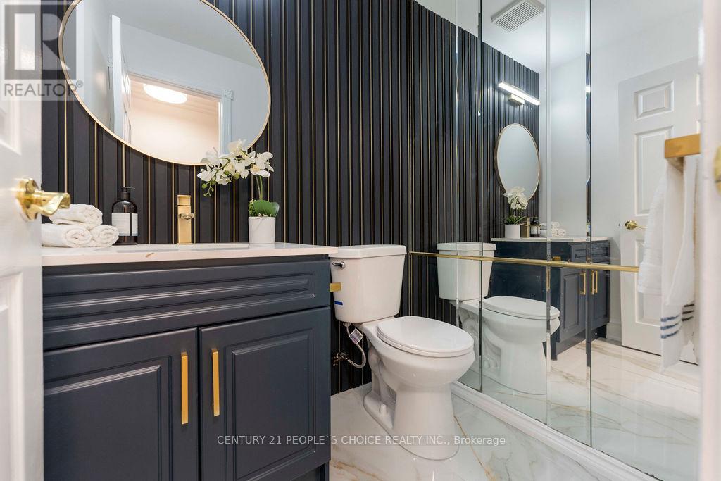 2250 Kenbarb Road, Mississauga, Ontario  L5B 2E8 - Photo 18 - W12883608