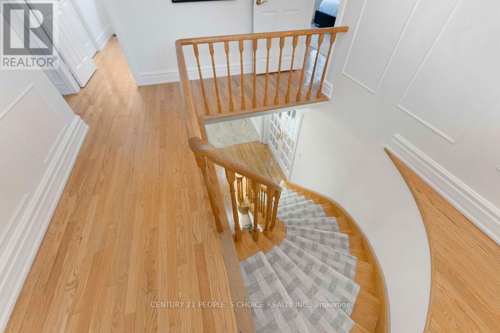 2250 Kenbarb Road, Mississauga, Ontario  L5B 2E8 - Photo 20 - W12883608