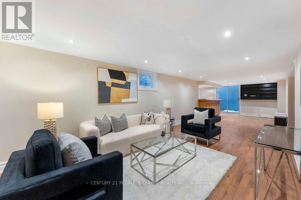 2250 Kenbarb Road, Mississauga, Ontario  L5B 2E8 - Photo 39 - W12883608