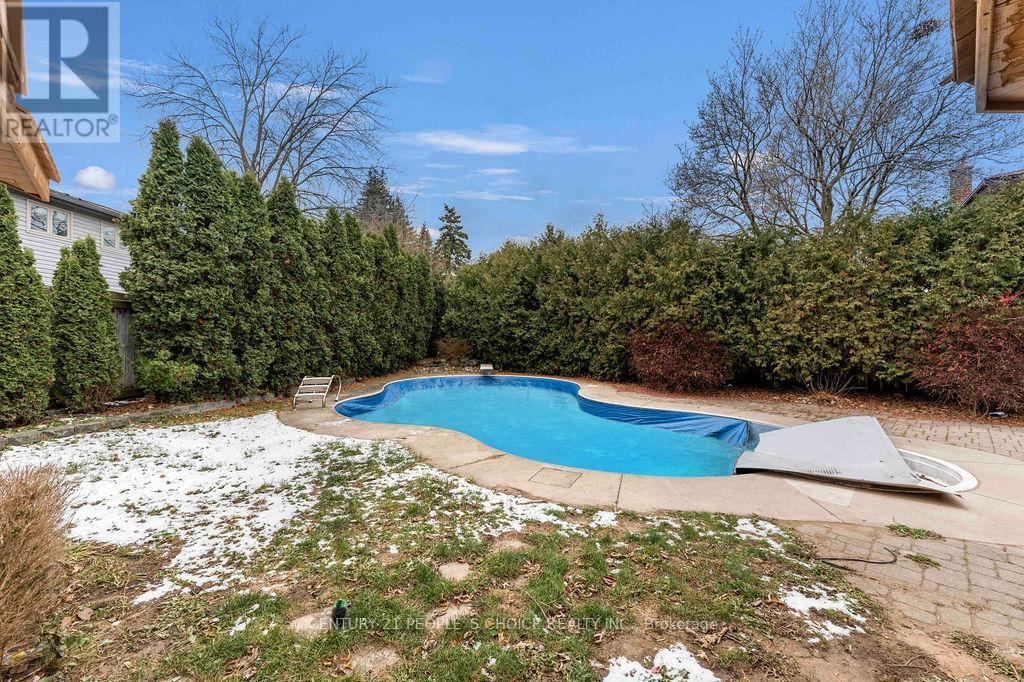 2250 Kenbarb Road, Mississauga, Ontario  L5B 2E8 - Photo 46 - W12883608