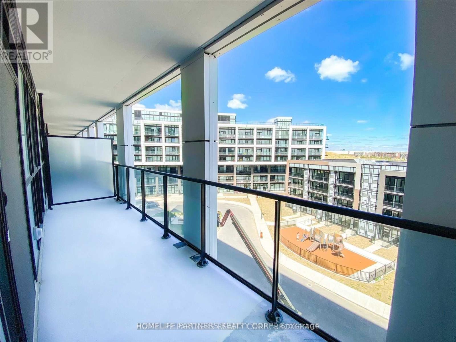 13 - 50 George Butchart Drive, Toronto, Ontario  M3K 0C9 - Photo 24 - W12883610