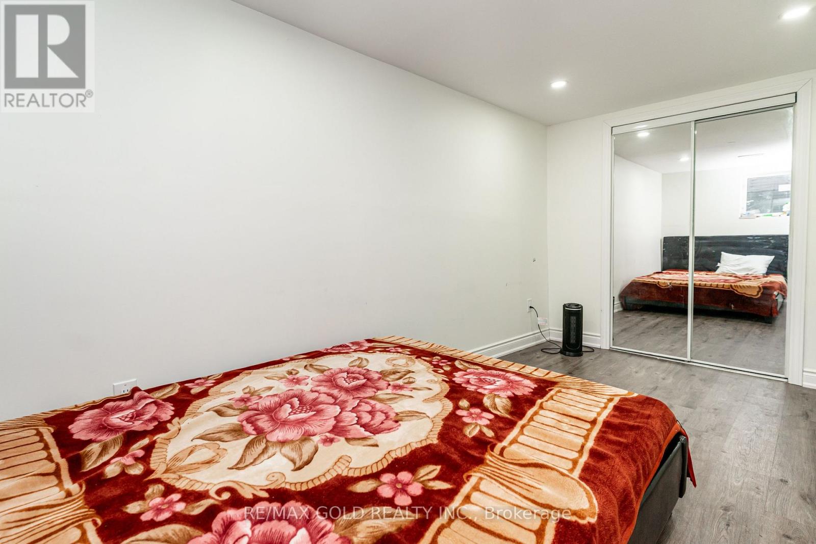 13 Martindale Crescent, Brampton, Ontario  L6X 2V7 - Photo 35 - W12883668