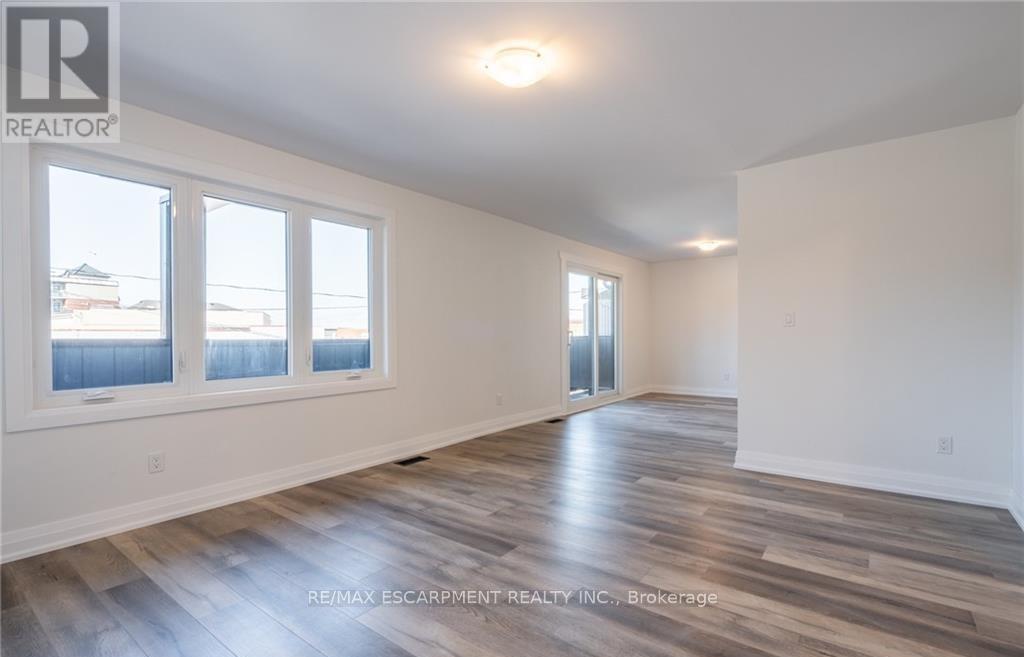 4289 Mountain Street, Lincoln, Ontario  L0R 1B0 - Photo 10 - X12883644