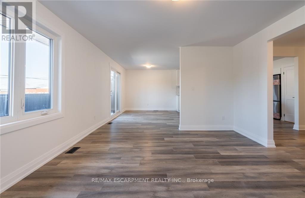 4289 Mountain Street, Lincoln, Ontario  L0R 1B0 - Photo 11 - X12883644