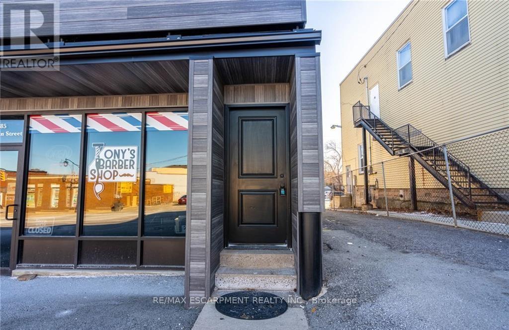 4289 Mountain Street, Lincoln, Ontario  L0R 1B0 - Photo 3 - X12883644