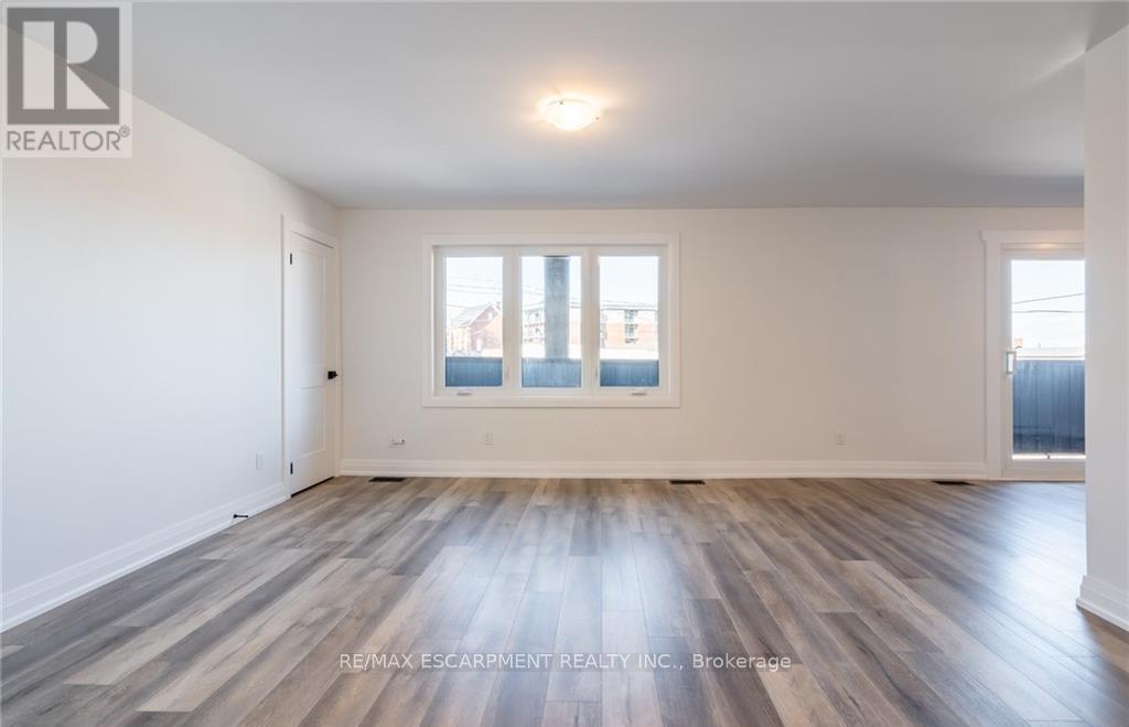 4289 Mountain Street, Lincoln, Ontario  L0R 1B0 - Photo 9 - X12883644