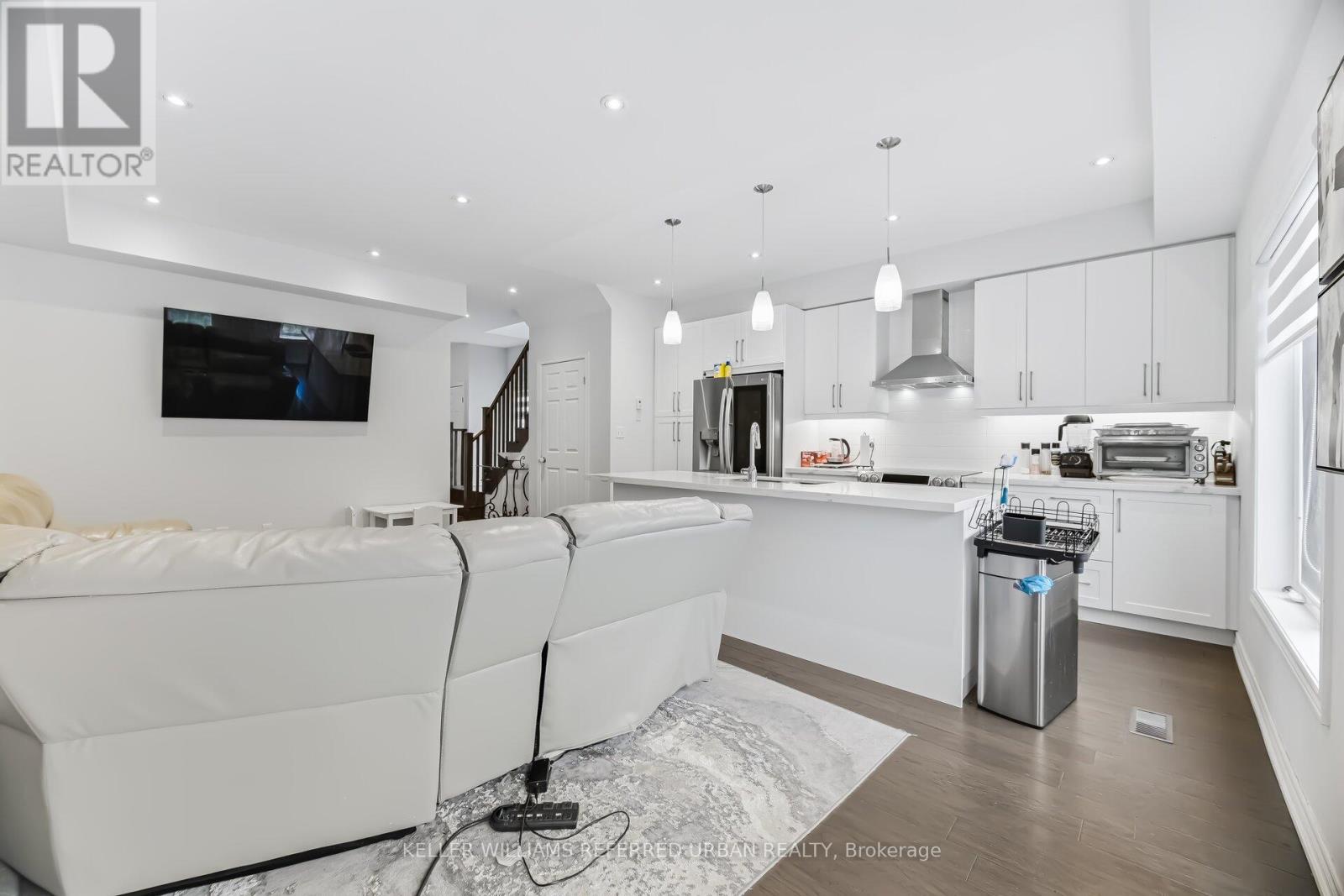 8 - 21 Madonna Drive, Hamilton, Ontario  L9B 0H1 - Photo 11 - X12883646