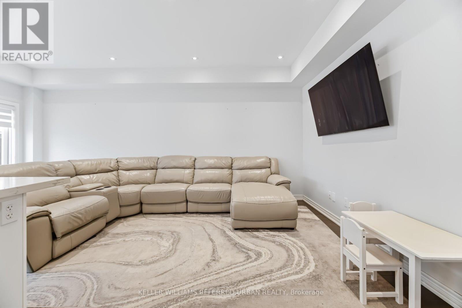 8 - 21 Madonna Drive, Hamilton, Ontario  L9B 0H1 - Photo 7 - X12883646