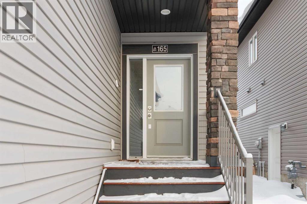 165 Collicott Drive, Fort Mcmurray, Alberta  T9K 2W9 - Photo 2 - A2293101