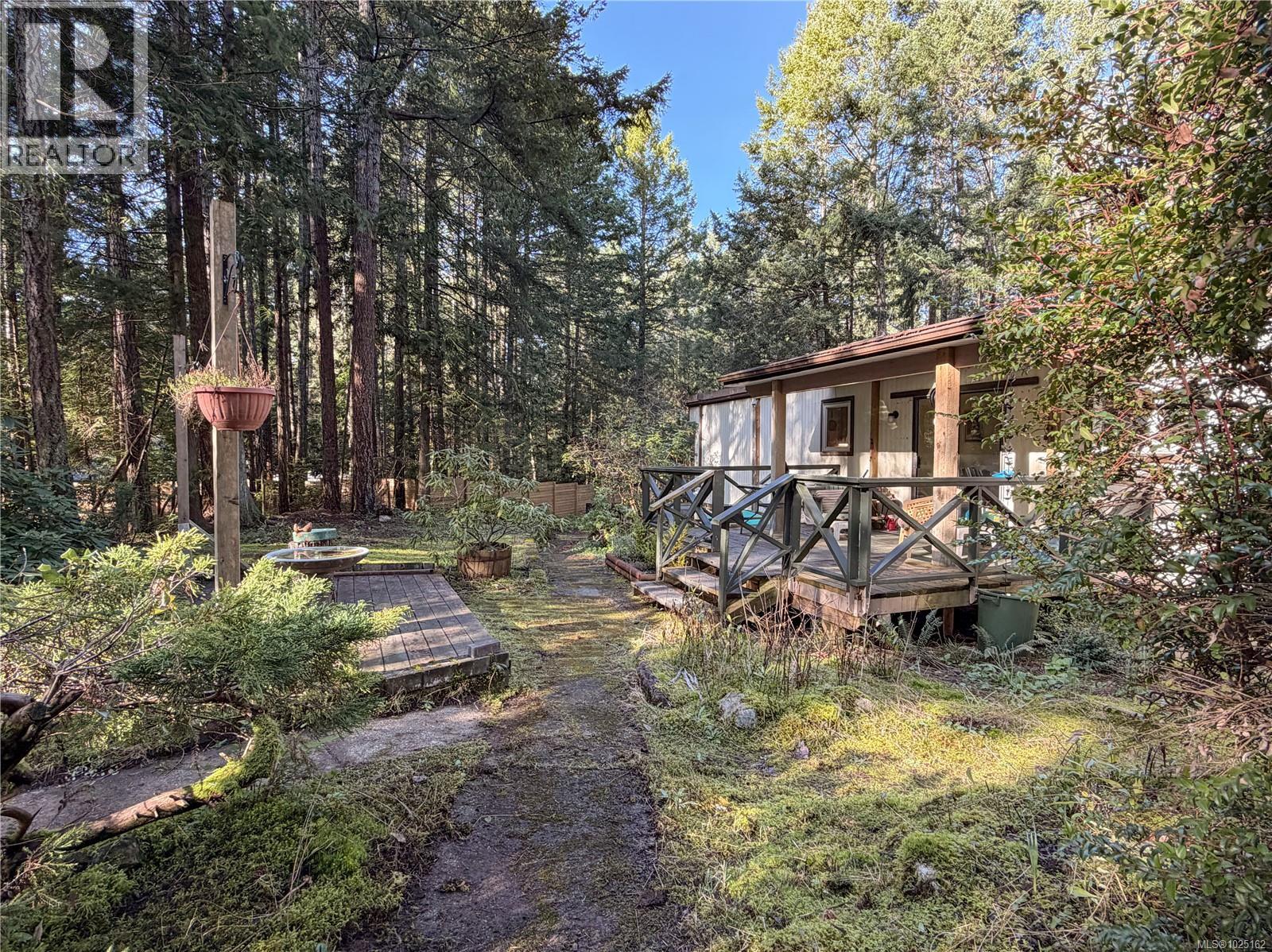 365 King Rd, Gabriola Island, British Columbia  V0R 1X1 - Photo 32 - 1025162