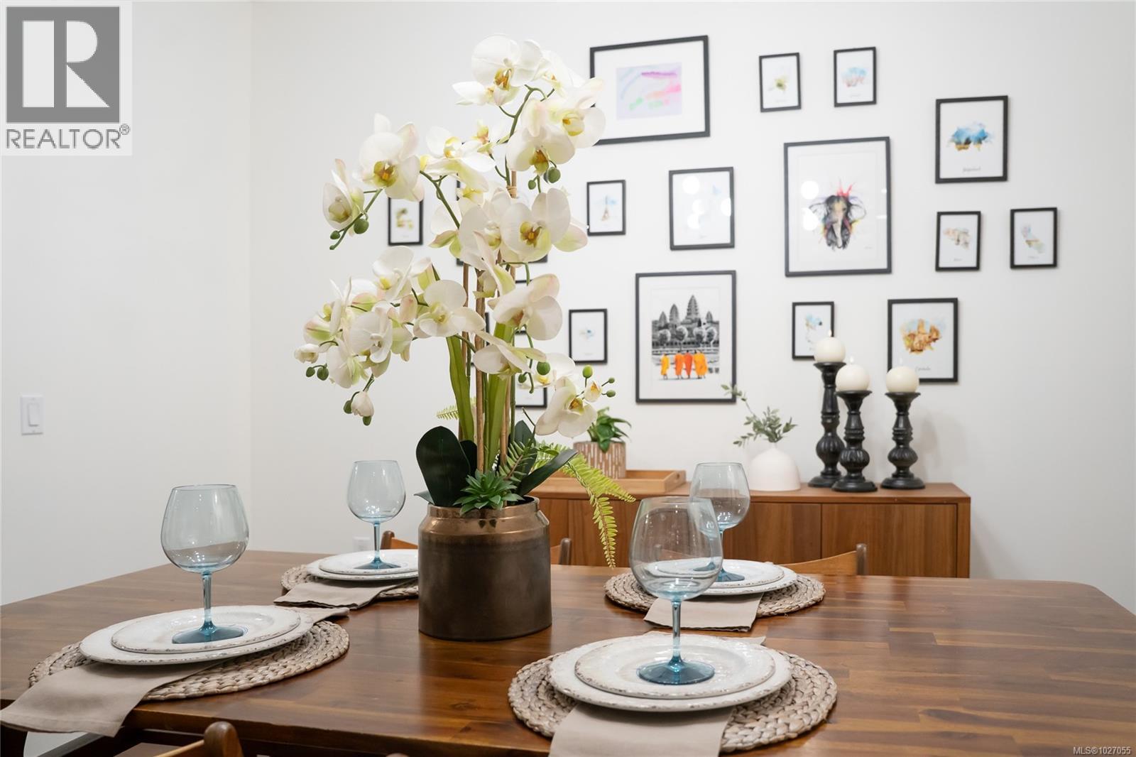 208 4529 West Saanich Rd, Saanich, British Columbia  V8Z 3G3 - Photo 10 - 1027055