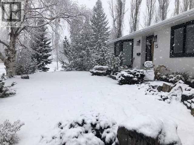 15 Wildwood Drive Sw, Calgary, Alberta  T3C 3C6 - Photo 3 - A2291774