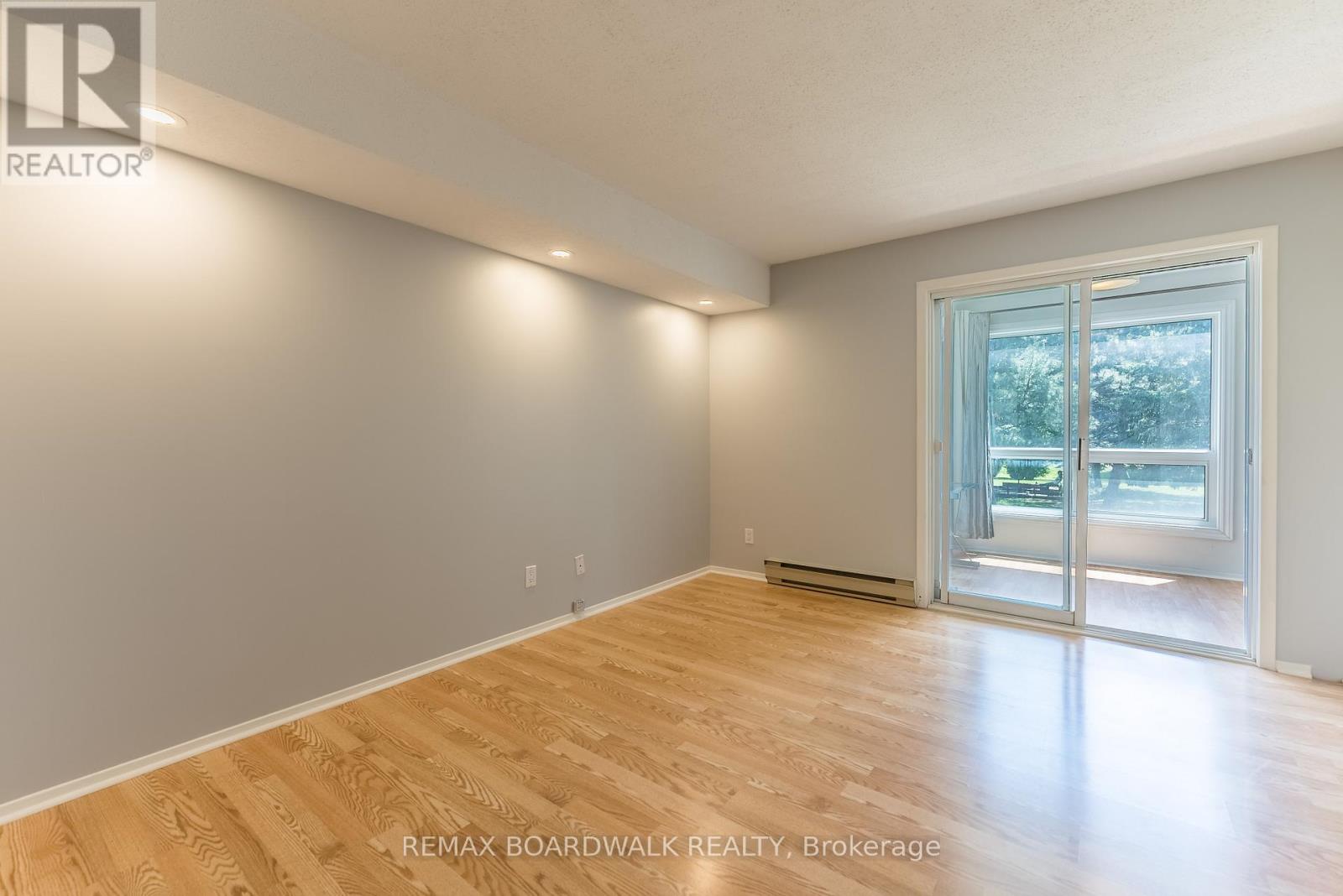 206 - 318 Lorry Greenberg Drive, Ottawa, Ontario  K1T 2R5 - Photo 13 - X12883692