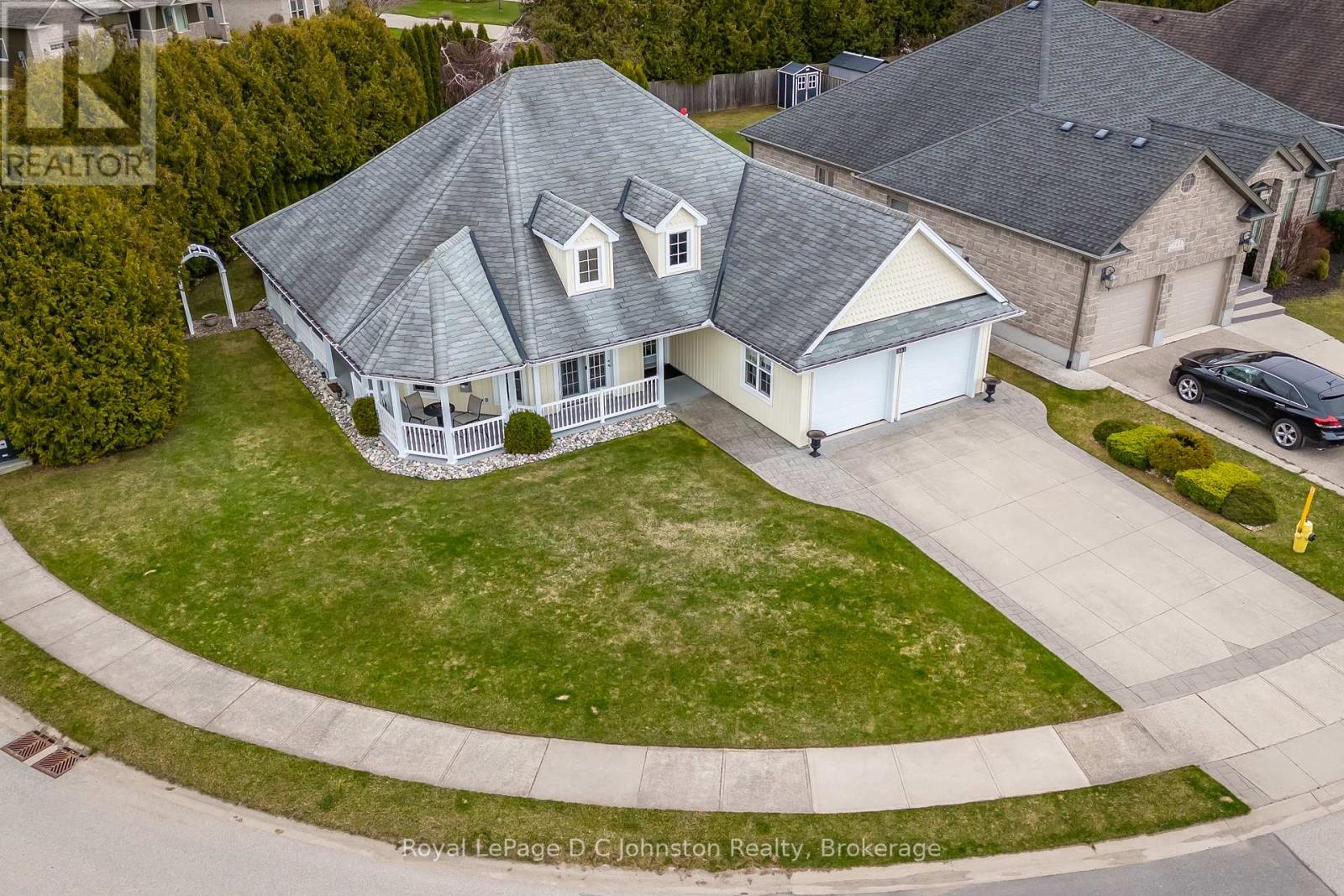 541 Meadow Lane, Saugeen Shores, Ontario  N0H 2L0 - Photo 2 - X12648176