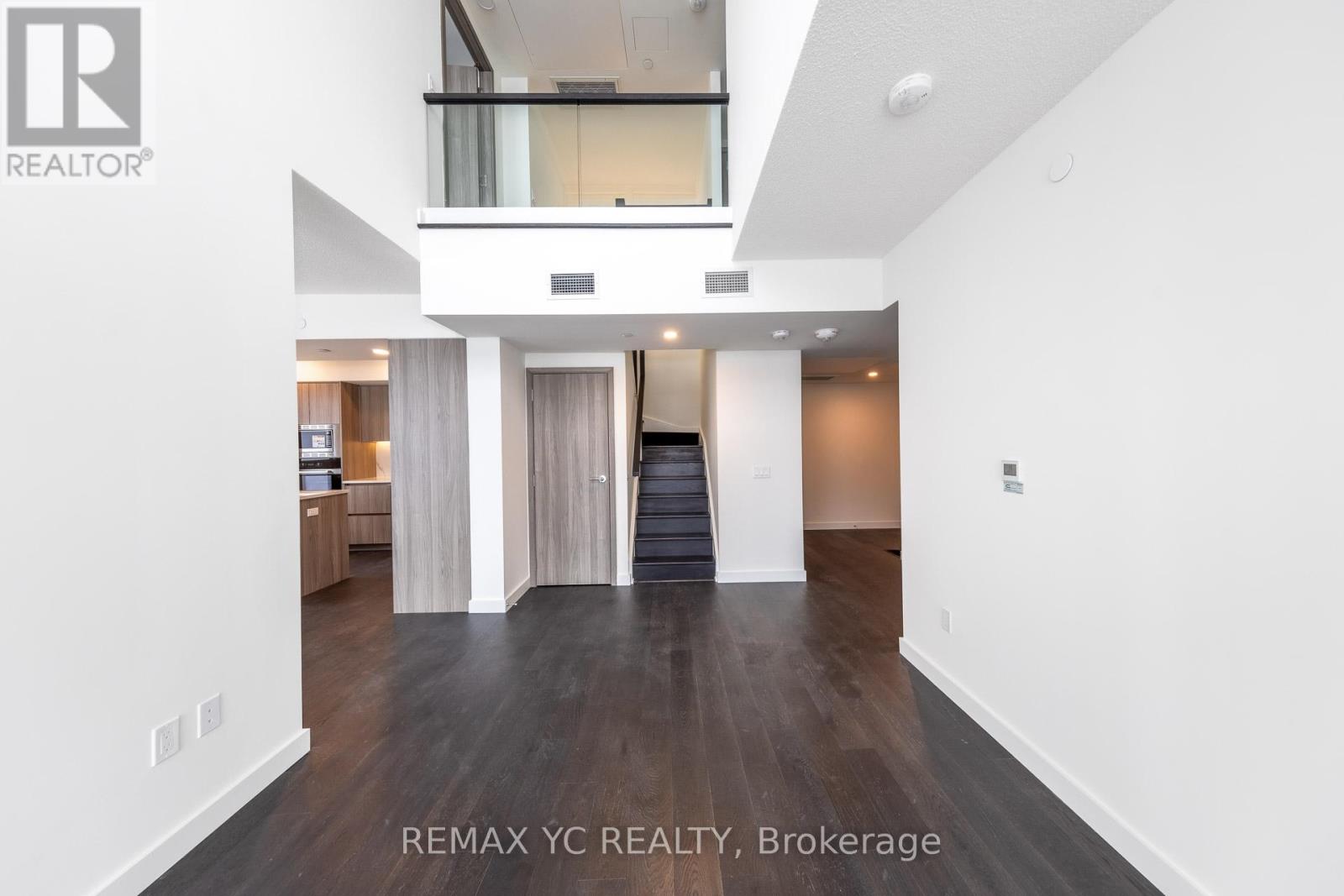 5705 - 1 CONCORD CITY PLACE WAY, Toronto, Ontario