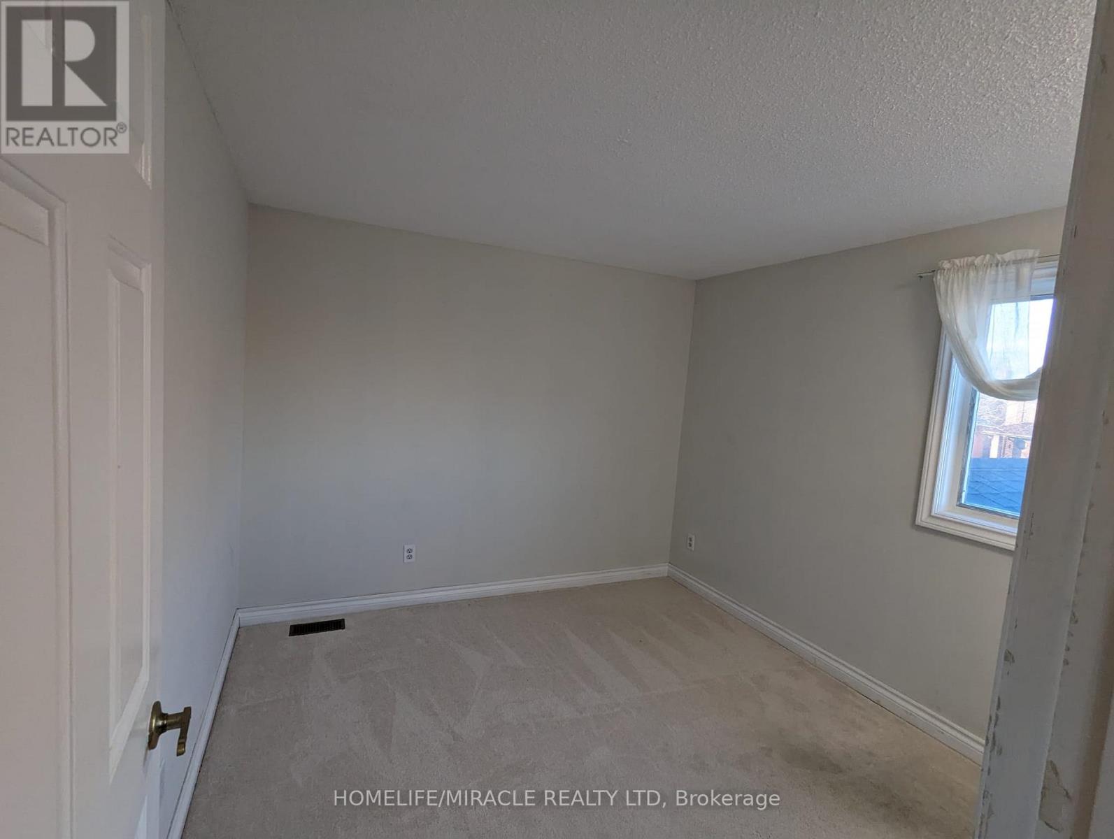 Upper - 442 Rimosa Court, Oshawa, Ontario  L1J 7T6 - Photo 11 - E12883704