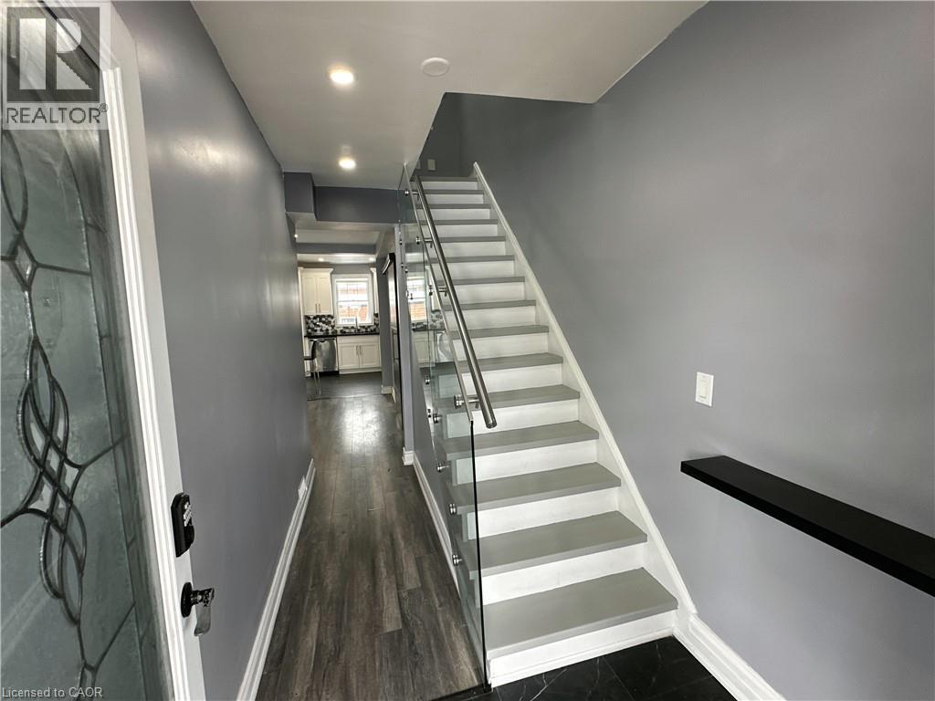 101 Belview Avenue, Hamilton, Ontario  L8L 7K9 - Photo 4 - 40812276