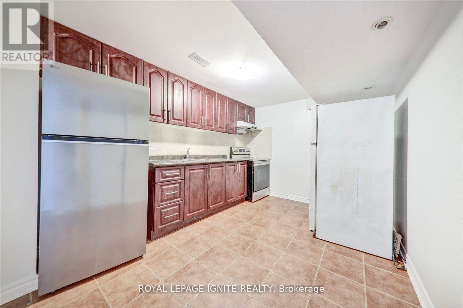 Bsmt - 16 Sophia Road, Markham, Ontario  L3S 3W9 - Photo 12 - N12883700